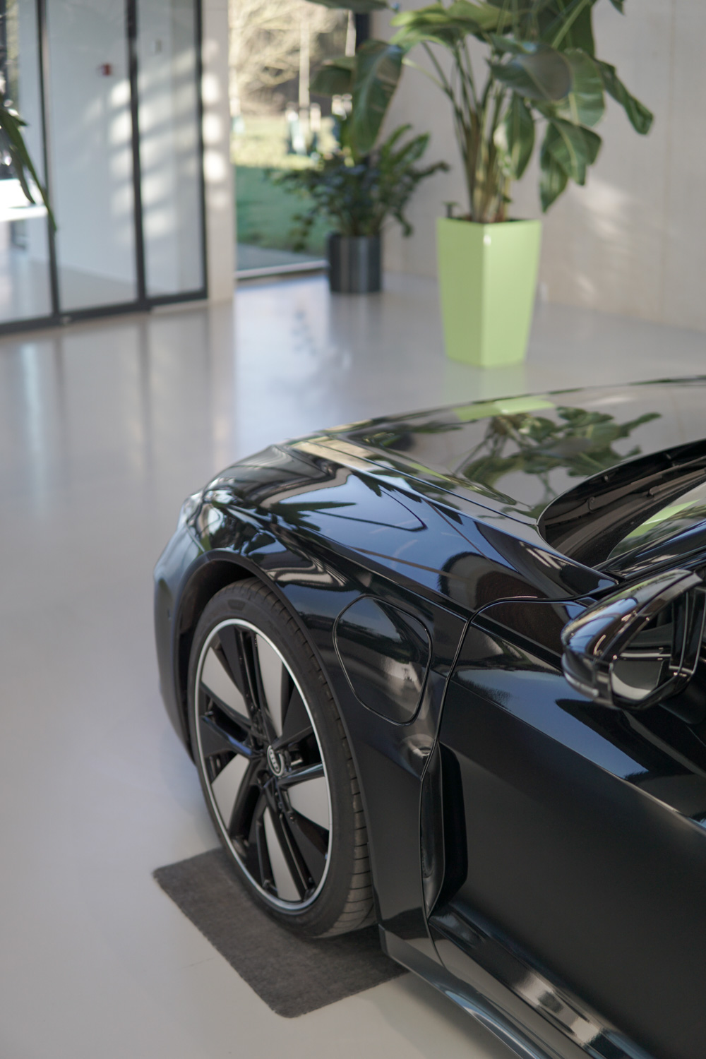 Audi-e-tron-GT-leasing-3