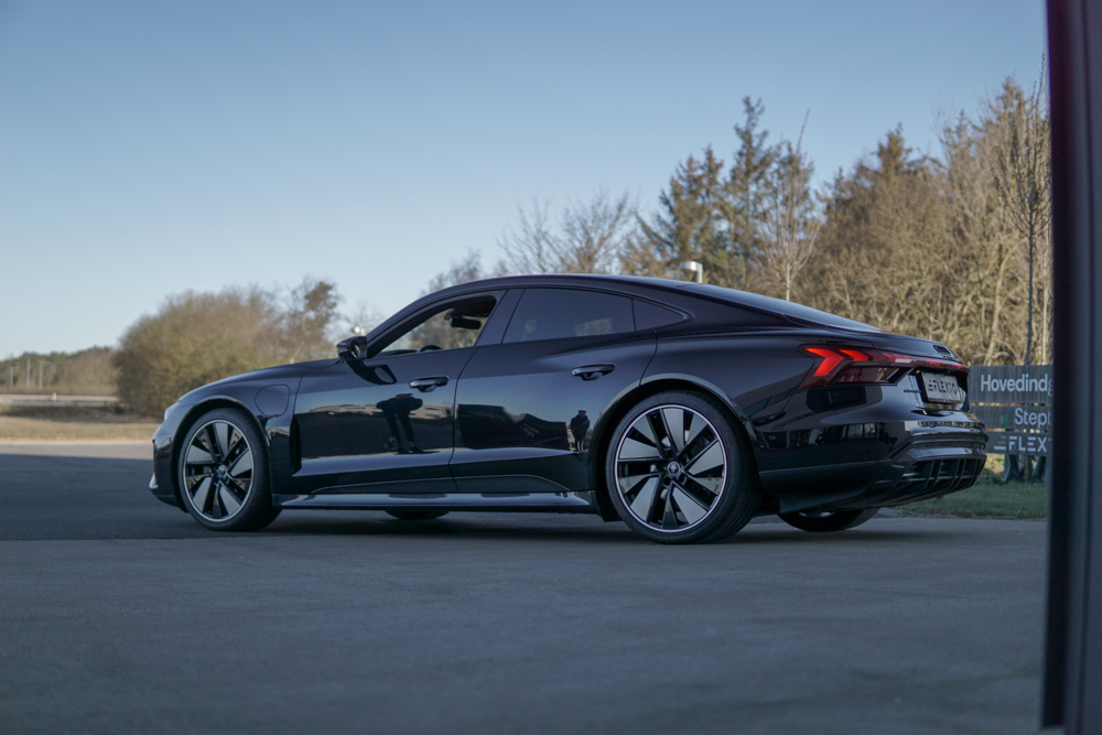 Audi-e-tron-GT-leasing-9