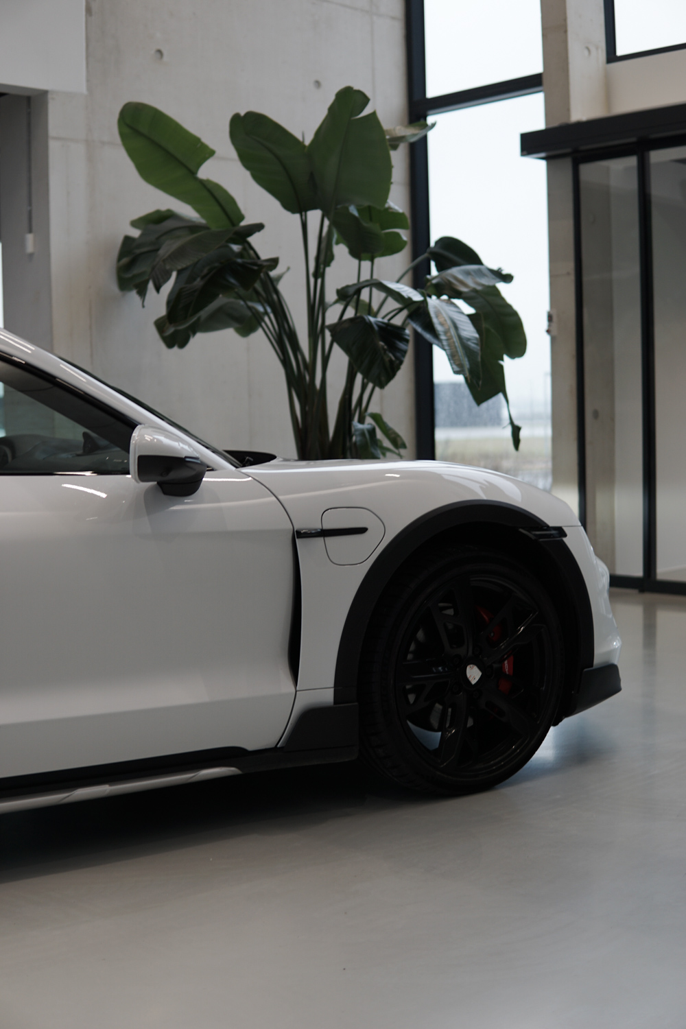 Porsche Taycan leasing Porsche-Taycan-leasing-4